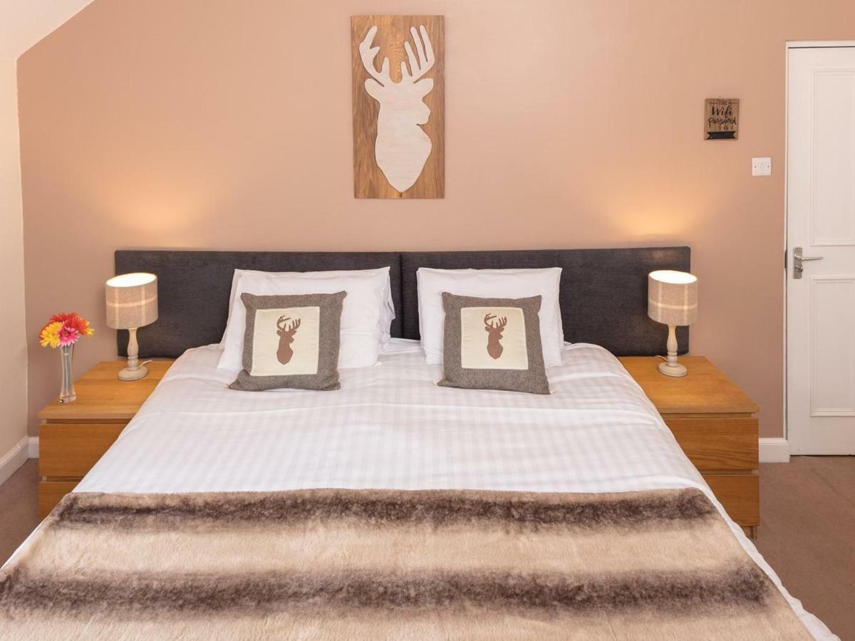 The Gordon Arms Hotel West Linton Zewnętrze zdjęcie