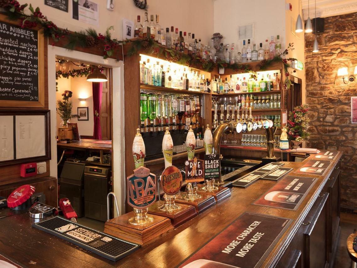 The Gordon Arms Hotel West Linton Zewnętrze zdjęcie